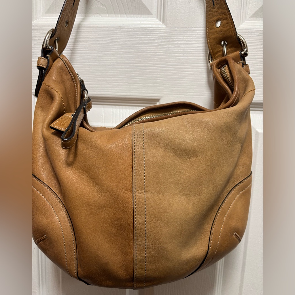 Coach Vintage Rare Y2k K04s-3651 Soho Two-Tone Camel & Tan Leather Hobo Bag Euc